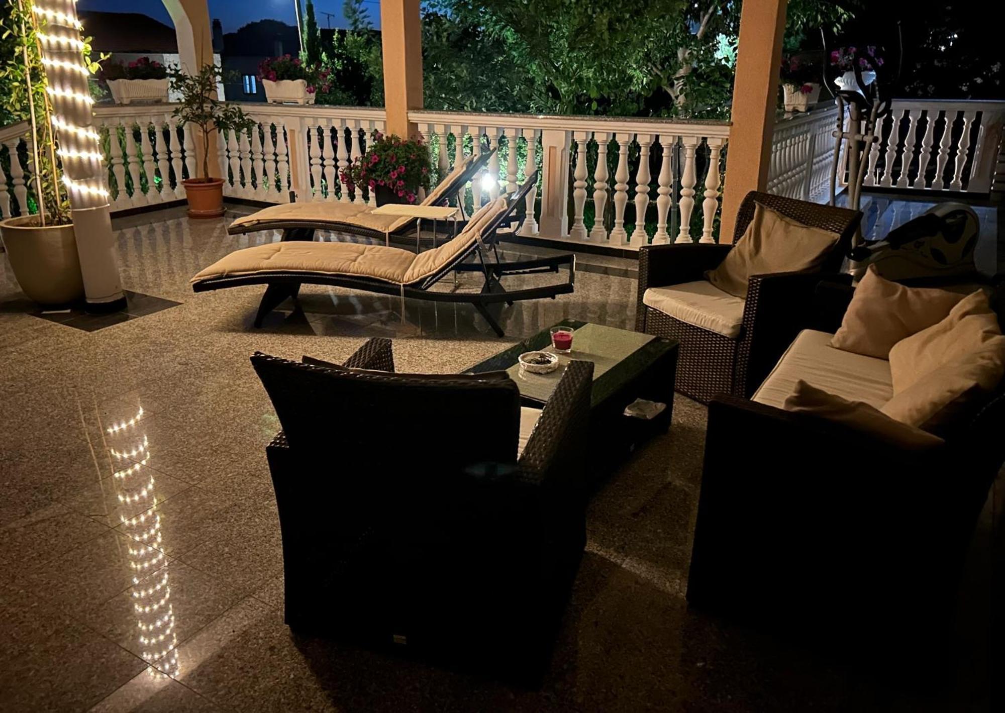 Holiday Home Villa Romantica Sveti Filip i Jakov Zewnętrze zdjęcie