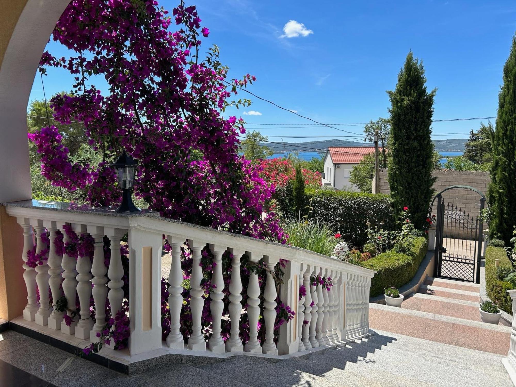 Holiday Home Villa Romantica Sveti Filip i Jakov Zewnętrze zdjęcie