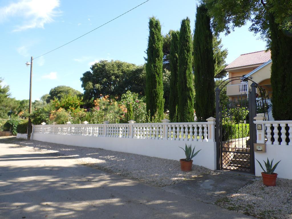 Holiday Home Villa Romantica Sveti Filip i Jakov Zewnętrze zdjęcie